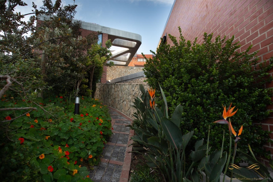 4 Bedroom Property for Sale in Herolds Bay Western Cape